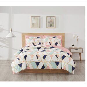 Style 212 Geo Pink/Blue 7 Piece Bed in a Bag